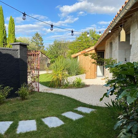 Le Lodge du Chêne, Gîte classé 3 étoiles Saint-Martin-la-Pallu Exterior foto