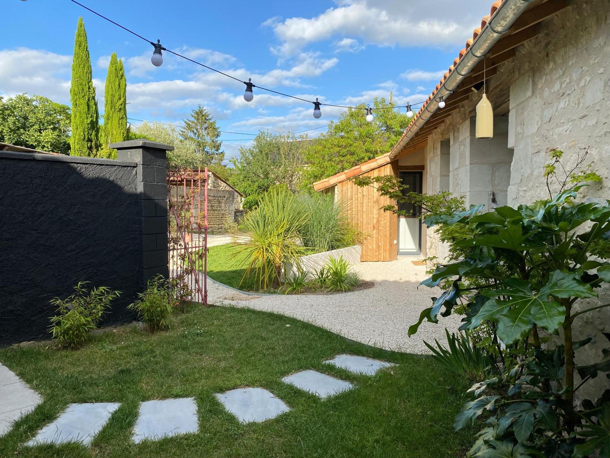 Le Lodge du Chêne, Gîte classé 3 étoiles Saint-Martin-la-Pallu Exterior foto